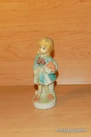 Capodimonte porcelán kislány figura 13,5 cm (po-3)