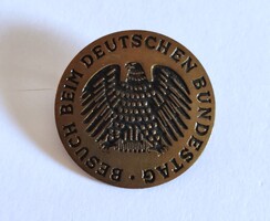 Bundestag Jelvény, parlamenti látogatói jelvény.