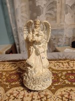 Meseszép Karácsonyi dekoráció zenélő,forgó angyal kisállattal a kezében szerkezet nem működik sajnos
