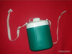 Retro hőmérséklet tárolós termosz jellegű műanyag TÚRA kulacs magyar gyártmány a képek szerint