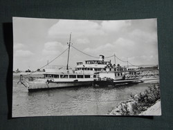 Képeslap,Esztergom,kikötő,Deák Ferenc SZOT üdülőhajó részlet,látkép,1969-