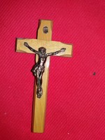 Antik réz Jézus figurával készült fa kereszt feszület Corpus szép állapotban 12 cm a képek szerint