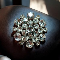 Vintage metal brooch, rhinestone flower, beautiful antique pin, vintage brooch from the 1970s