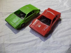 2db retro Joustra versenyautó (4253)