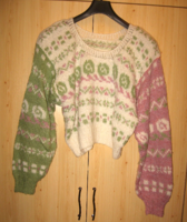 GYÖNYÖRŰ VINTAGE NŐI KÉZZEL KÖTÖTT PULÓVER