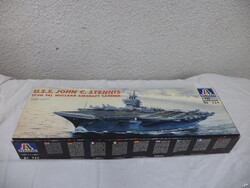 USS John Stennis anyahajó makett 1:720 (2793)