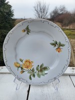 Zsolnay porcelán_sárga rózsás lapostányér