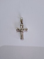 14 Karátos 3,75g. Fehér arany Kereszt medál Jézussal (No.: 25/126.)