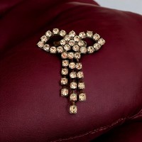 Vintage metal brooch, beautiful old pin, nice older pin, the brooch is from the 1970s