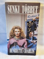 Henriette Charles . Senki többet