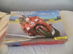 Yamaha YZR-M1 motor makett, Heller