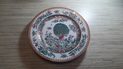 Kézzel festett Keleti porcelán tányér.