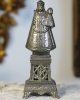 Belga utazóoltár része: Basilique de Notre Dame de Montaigu-i Szűzanya Jézussal  fém szobor