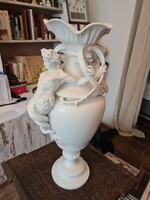 Fehér porcelán kerámia váza XIX. sz. elejéről teljes emberalakos
