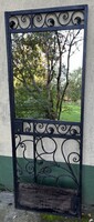 Kovácsoltvas tükör