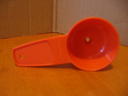 Retro Tupperware mini tölcsér