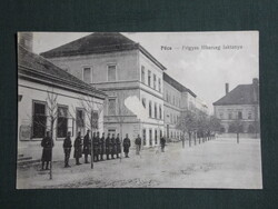 Képeslap,Pécs,Frigyes főherceg honvéd laktanya,Blancz József Pécs kiadás,1905-   ,sérült,