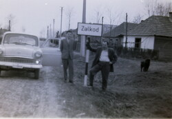 Régi fotónegatív Moszkvics Zalkodban 1960-as évek kb.  B12/86