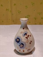 KIS ZSOLNAY PORCELÁN VÁZA BÚZAVIRÁGOS