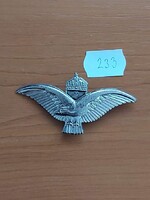 MH REPÜLŐ TISZTHELYETTES SAPKAJELVÉNY 233.