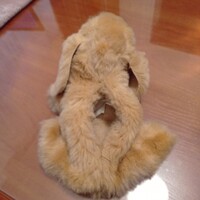Sípoló, lógó fülű,  plüsskutya tároló, A.T.Harper 27 cm hosszú,