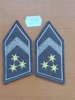 MH FŐTÖRZSZÁSZLÓS RENDFOKOZAT ZUBBONYRA SIVATAGI 333.