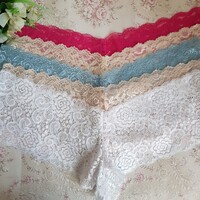Új, 2XL-3XL / 52-54-es méretű, egyedi készítésű francia csipke bugyi, fehérnemű