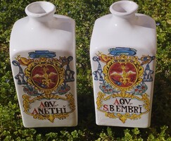 05.25 Closeout sale!!! Wonderful, large pharmacy jars with a coat of arms!