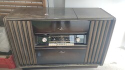 Grundig zeneszekrèny