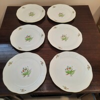 6 db Herendi hecsedli, csipkebogyó mintás porcelán lapos tányér készlet