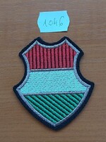 MH HÍMZETT MAGYAR NEMZETI PAJZS SIVATAGI FELVARRÓS SZINES 1046.