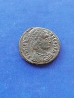 Római Birodalom Helena Augusta (324-329), Follis