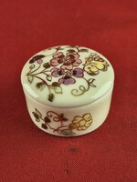 Zsolnay pillangó mintás ékszertartó/bonbonier