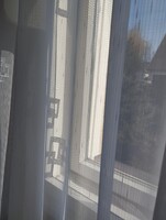 Függöny, újszerü