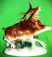 Régi GDR Lippelsdorf német porcelán Menekülő megriadt szarvasok 16 x 15 cm a képek szerint