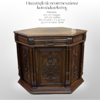Hatszögletű neoreneszánsz komódszekrény