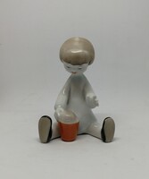 Hollóházi porcelán homokozós kislány!