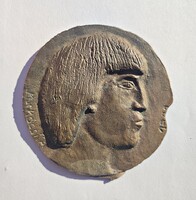 Portrét ábrázoló bronz plakett