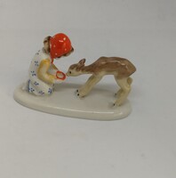 Őzikét etető kislány Metzler Ortloff Ilmenau porcelán "RITKA"!