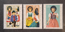 1977. LIECHTENSTEIN - Kosztümök - Népviselet sor - postatiszta - kat.ár 2,8 €  (V-526.)