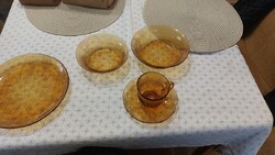 (K)  Pasari Amber Indonézia  vacsorázó készlet