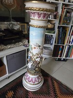 Capodimonte posztamens