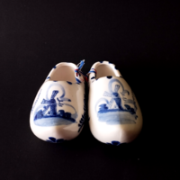 VINTAGE HOLLAND KÉZZEL FESTETT KÉK-FEHÉR DELFT PORCELÁN PAPUCS PÁR