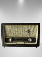Grundig Magnó – Klasszikus Német Minőség és Időtálló Stílus