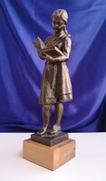 Olcsai-kiss Zoltán(1895-1981): Olvasó leány. Jelzett szobot.