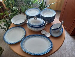 Apulum Fine Porcelán 12 személyes étkészlet és kávéskészlet.  (69 darabos)