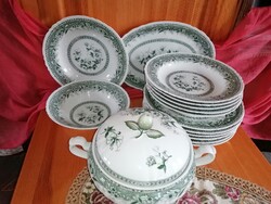 Porcelán étkészlet, 6 személyes, komplett.