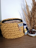 "madaras" horgolt crossbody