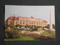 Képeslap,Mosonmagyaróvár,Járásbíróság,emlékmű,park látkép,részlet, 1969-