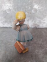 Herendi iskolás lány kislány könyvvel porcelán figura nipp szobor